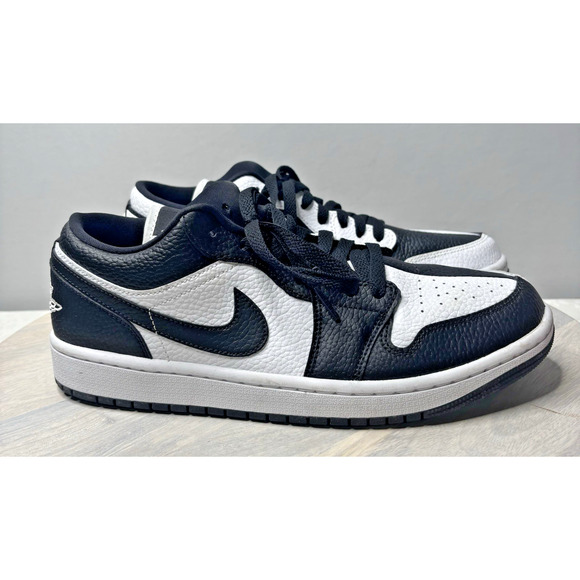 Nike Women's Jordan 1 Low SE Homage split White Black DR0502-101 Sz 10.5 - Picture 3 of 9